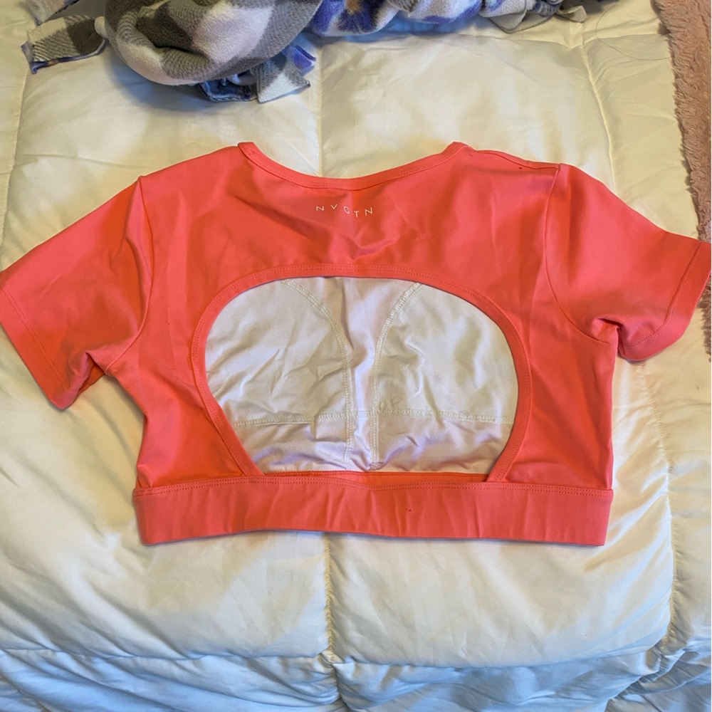 NVGTN workout top
